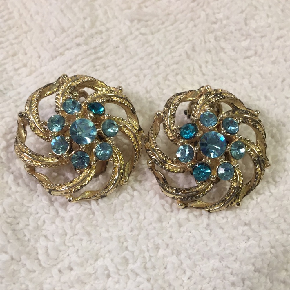 Vintage STAR Rhinestone Earrings